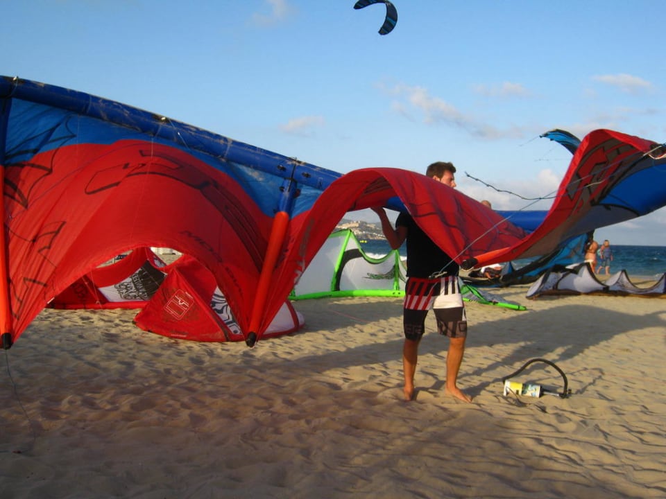 Sky-Surfer, Strand, ein Eldorado Grand Palladium White Island Resort & Spa