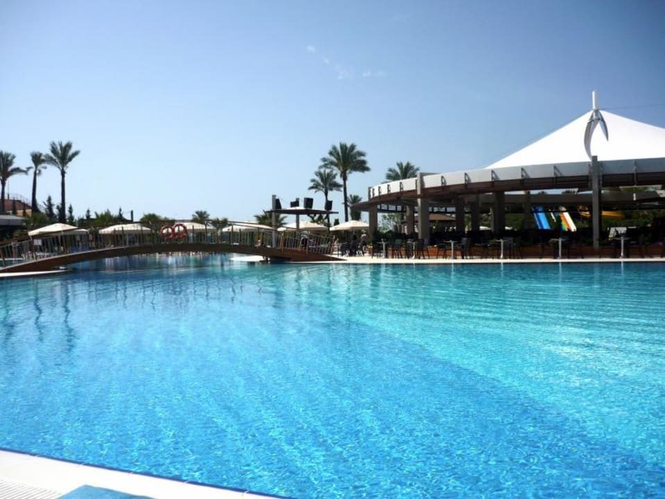 Гланый бассейн Sunis Elita Beach Resort & Spa