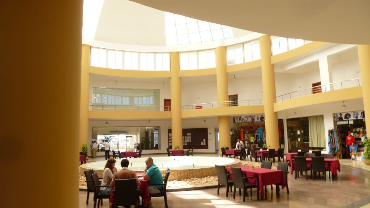 Lobby Three Corners Equinox Beach Resort