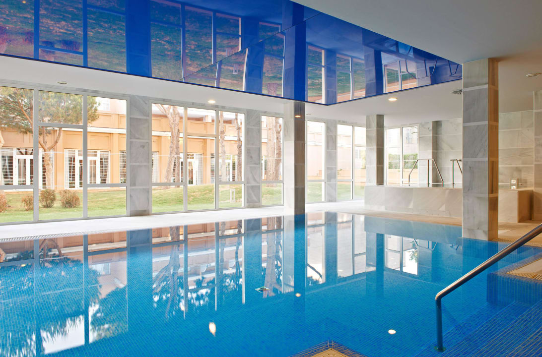 Indoor Pool Hipotels Playa la Barrosa