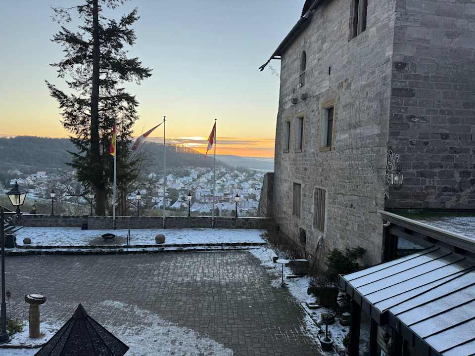 Außenansicht Hotel Burg Colmberg