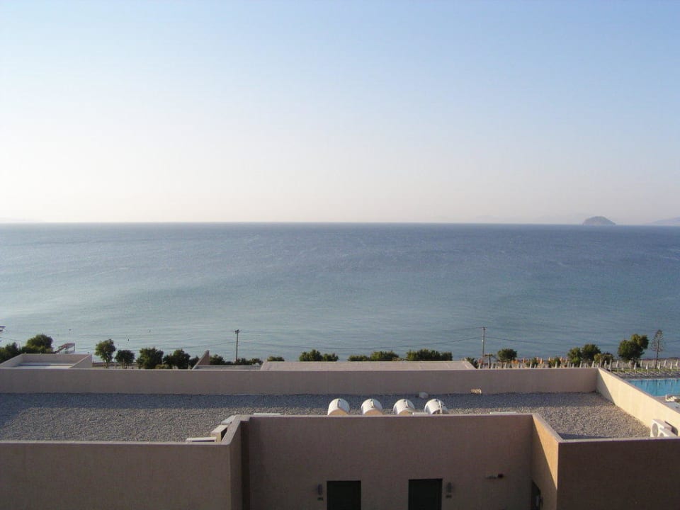 Ausblick vom Balkon. Traumhaft! Atlantica Mikri Poli Kos