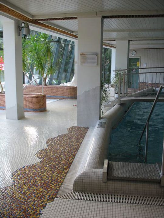 Innenpool Familienhotel Sonngastein
