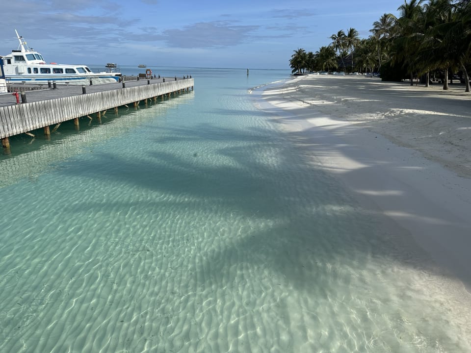 Strand Meeru Maldives Resort Island