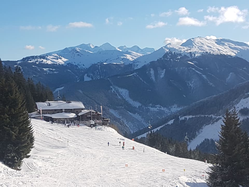 Außenansicht Hüttendomizil Berger Alm