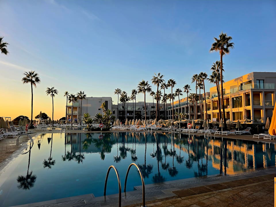 Pool Hipotels Barrosa Park