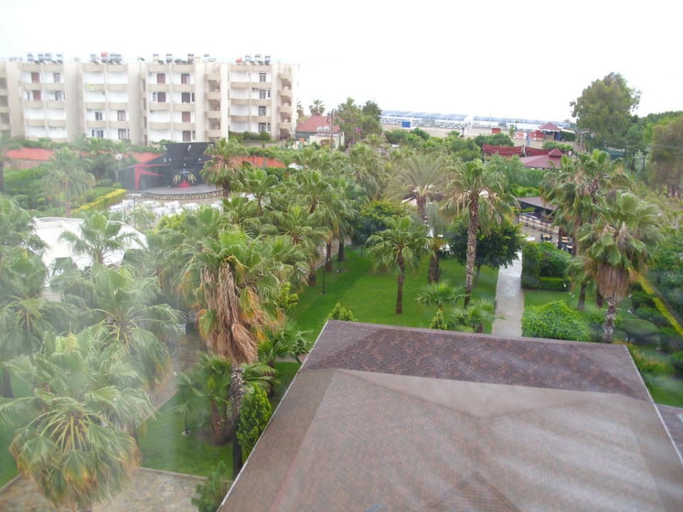 Meerblick aus dem 6 Stock Hotel Royal Garden Beach