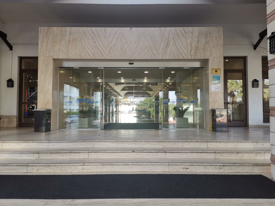 Lobby Salamis Bay Conti Resort Hotel & Casino