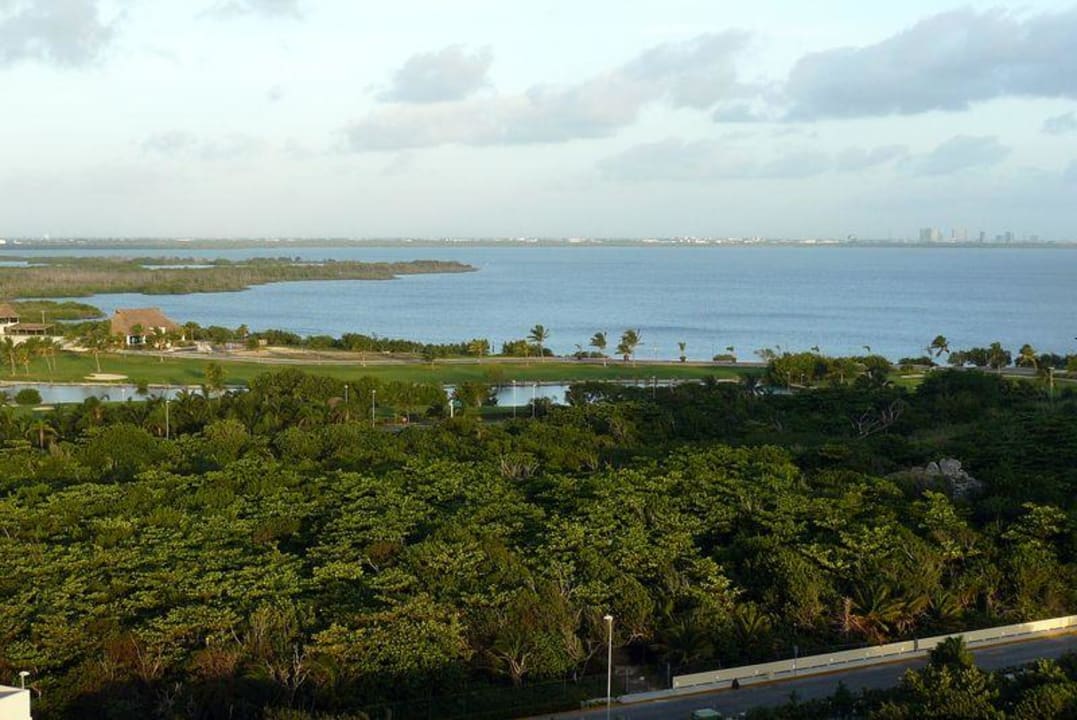 Panorama Seadust Cancun Family Resort
