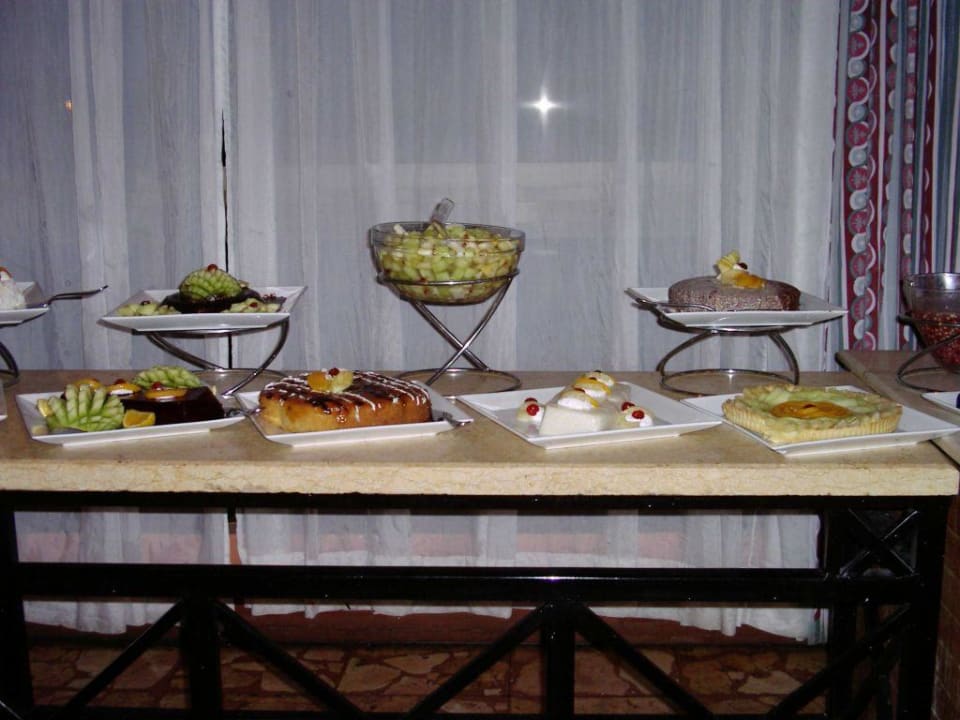 Nachtischbar Eagles Paradise Abu Soma