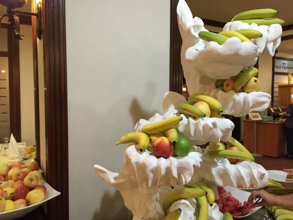 Büffet Salamis Bay Conti Resort Hotel & Casino