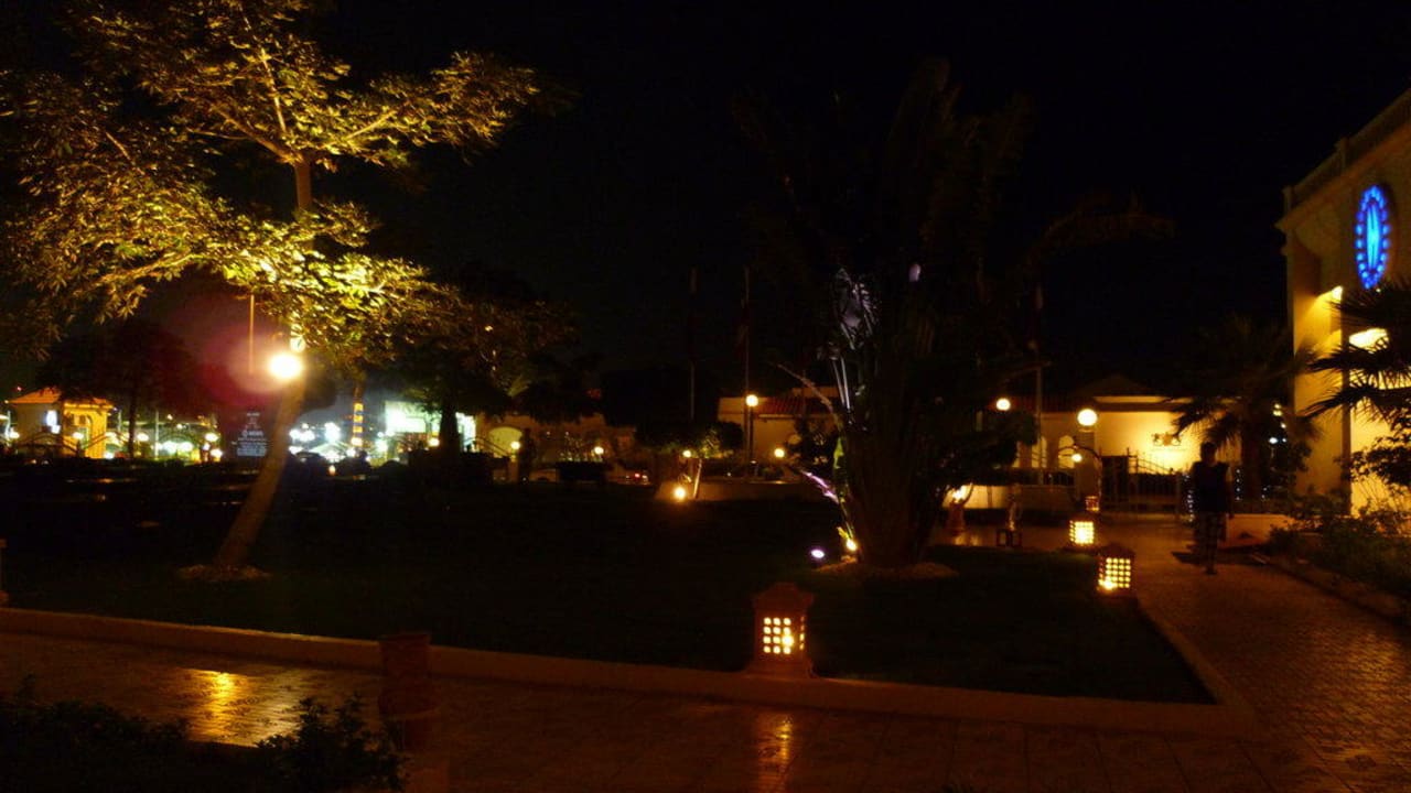 Ogród Helnan Marina Sharm Hotel