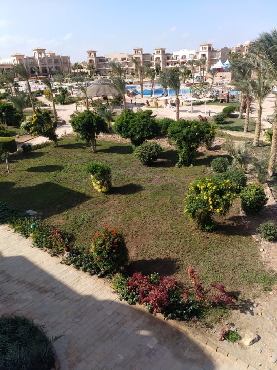 Ausblick Pensée Royal Garden Beach Resort