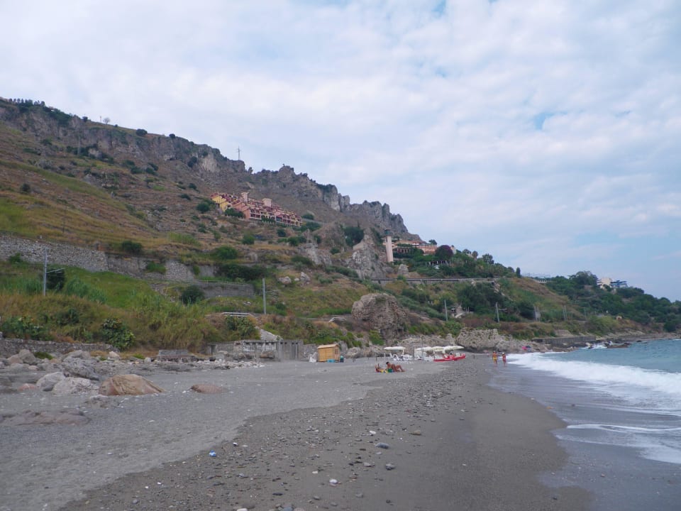 Robinson Beach beim Hotel Baia Taormina - CDSHotels
