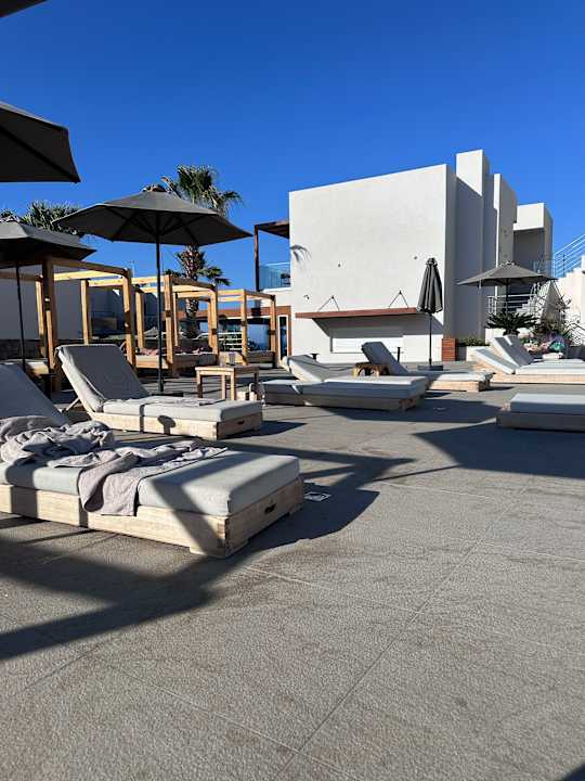 Außenansicht Enorme Santanna Island