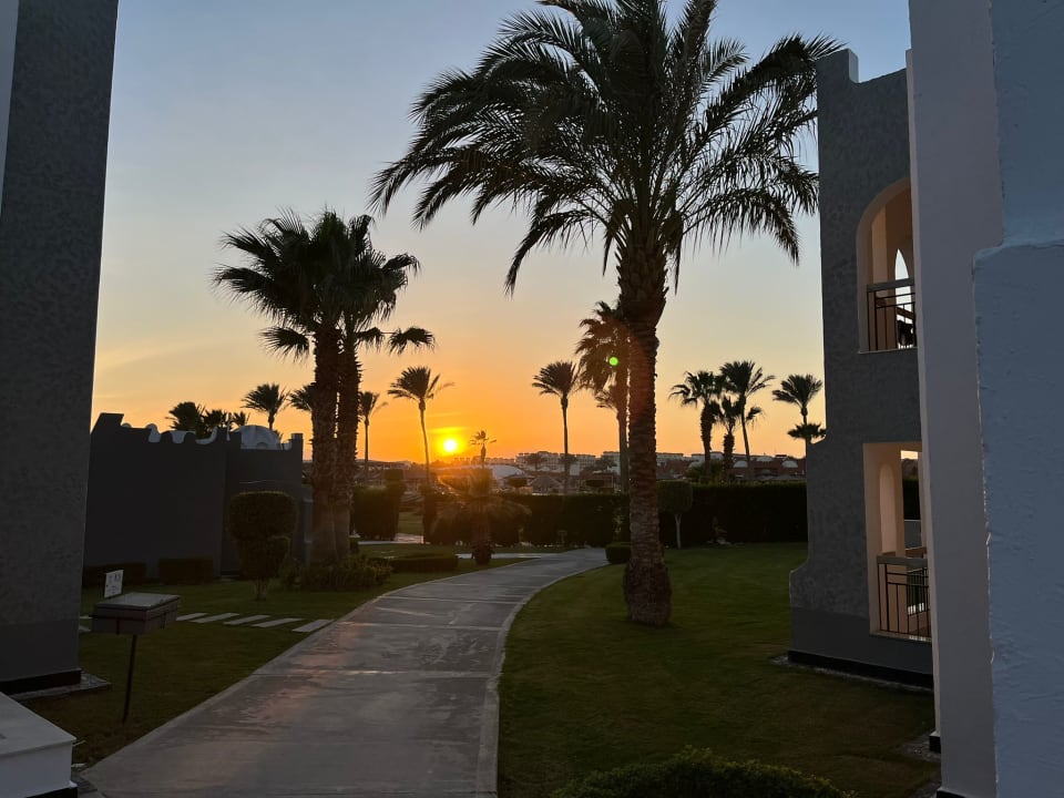 Gartenanlage Sunrise Tucana Resort - Grand Select