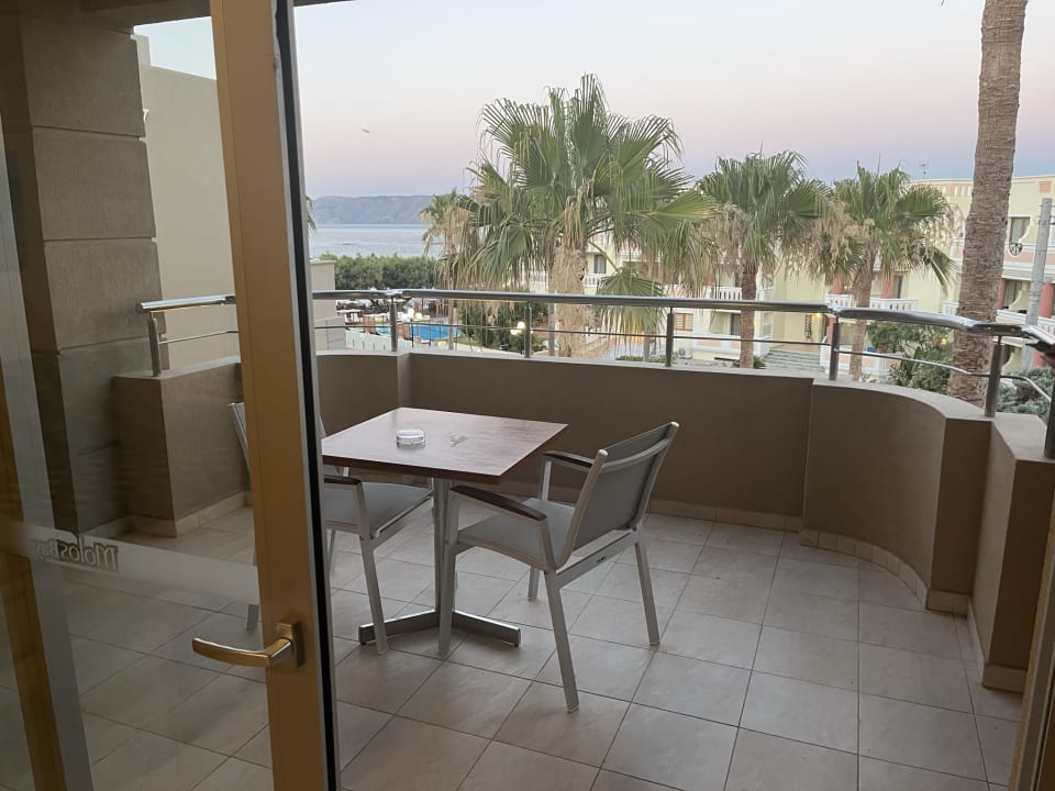 Zimmer Hotel Molos Bay
