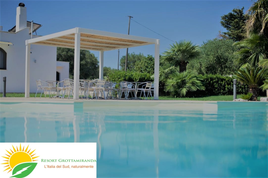 Pool Resort Naturista Grottamiranda