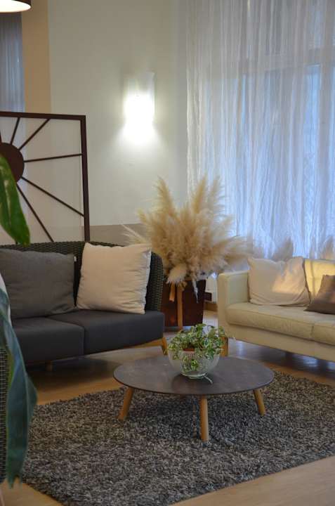 Lobby Park Hotel Serena