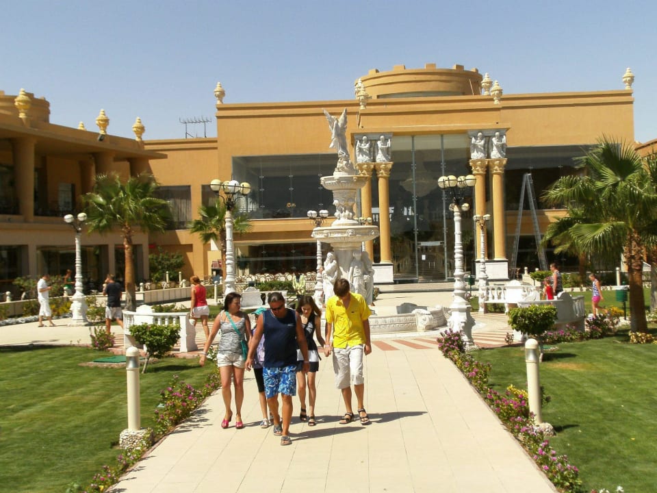 Außenansicht Titanic Beach Spa & Aqua Park