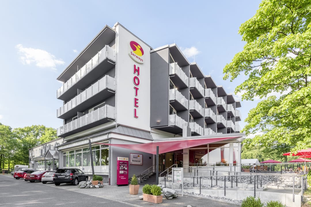 Außenansicht Serways Hotel Remscheid