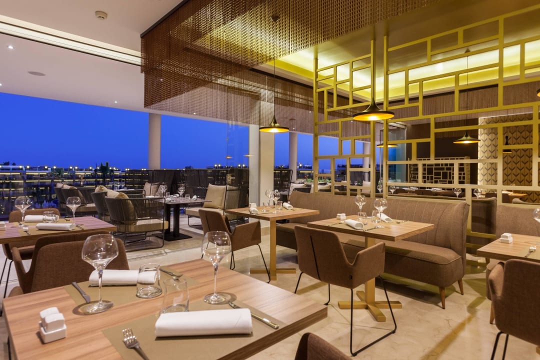 International Restaurant "Taste & Sushi" Zafiro Palace Alcudia