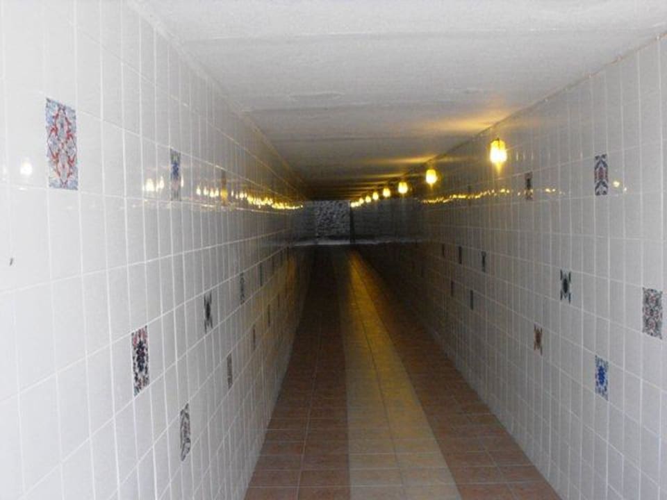 Weg zum Strand Kırbıyık Resort Hotel - Alanya