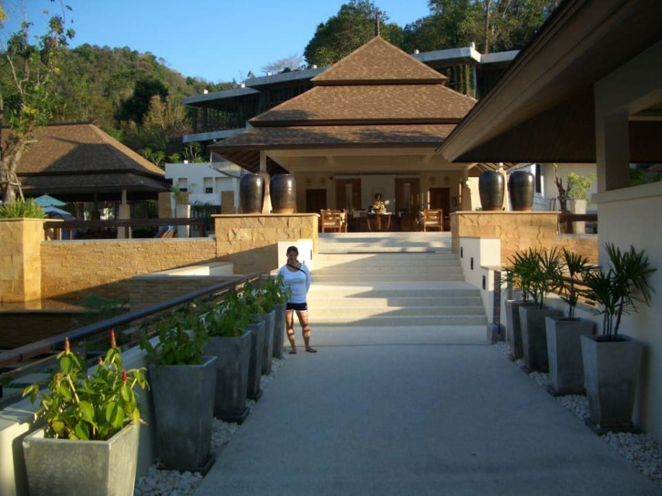 Außenanlage / Lobby Avani Ao Nang Cliff Krabi Resort