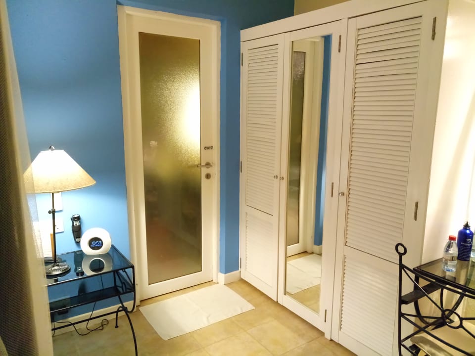 Zimmer Kuredu Island Resort & Spa