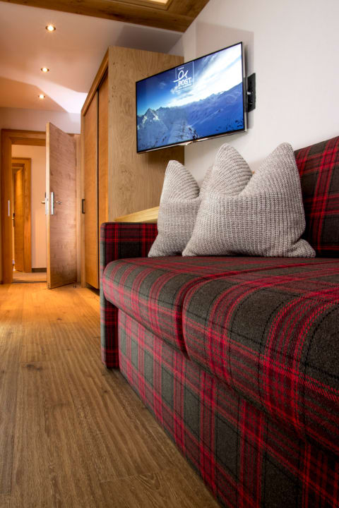 Zimmer Natur- & Alpinhotel Post