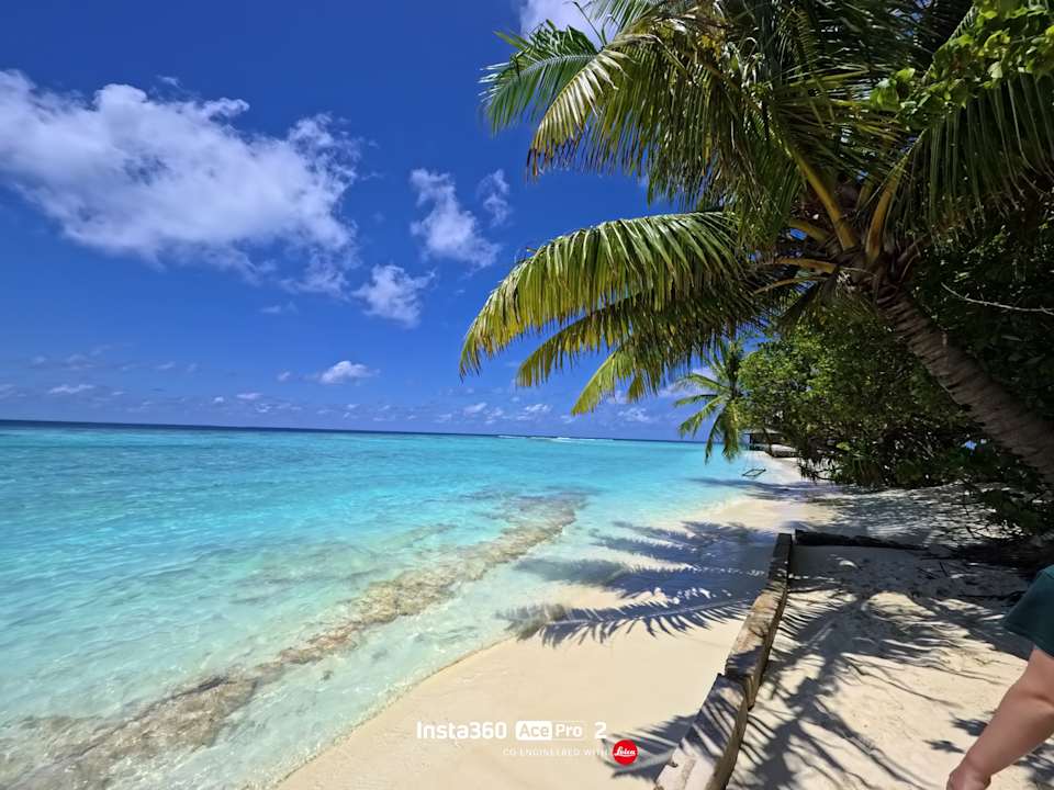 Strand Vilamendhoo Island Resort & Spa