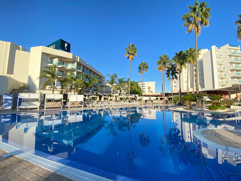 Pool Hipotels Cala Millor Park
