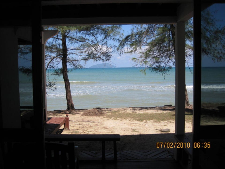 Blick aufs Meer Hotel Sutra Beach Resort