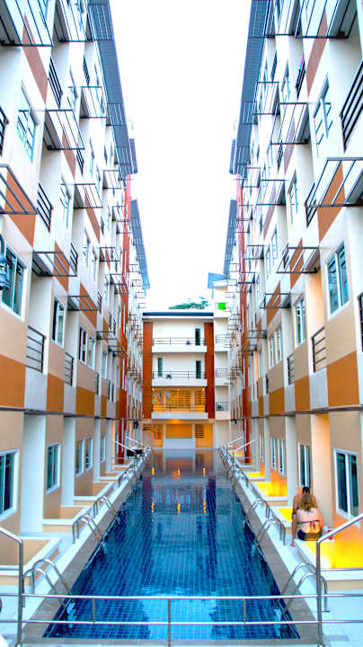 Pool Access Hotel Andatel Grandé Patong Phuket