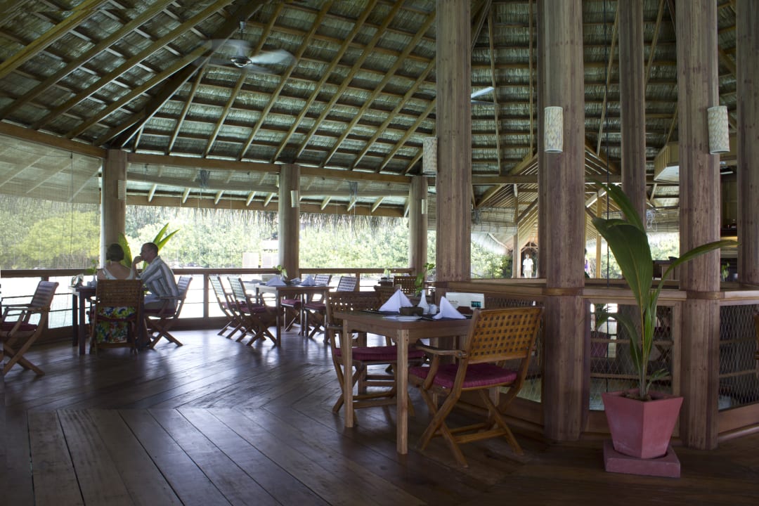 Moodhu Bar NH Collection Maldives Reethi Resort