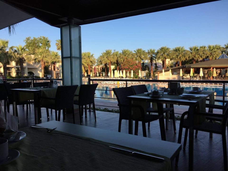 Terrasse Restaurant VONRESORT Golden Beach