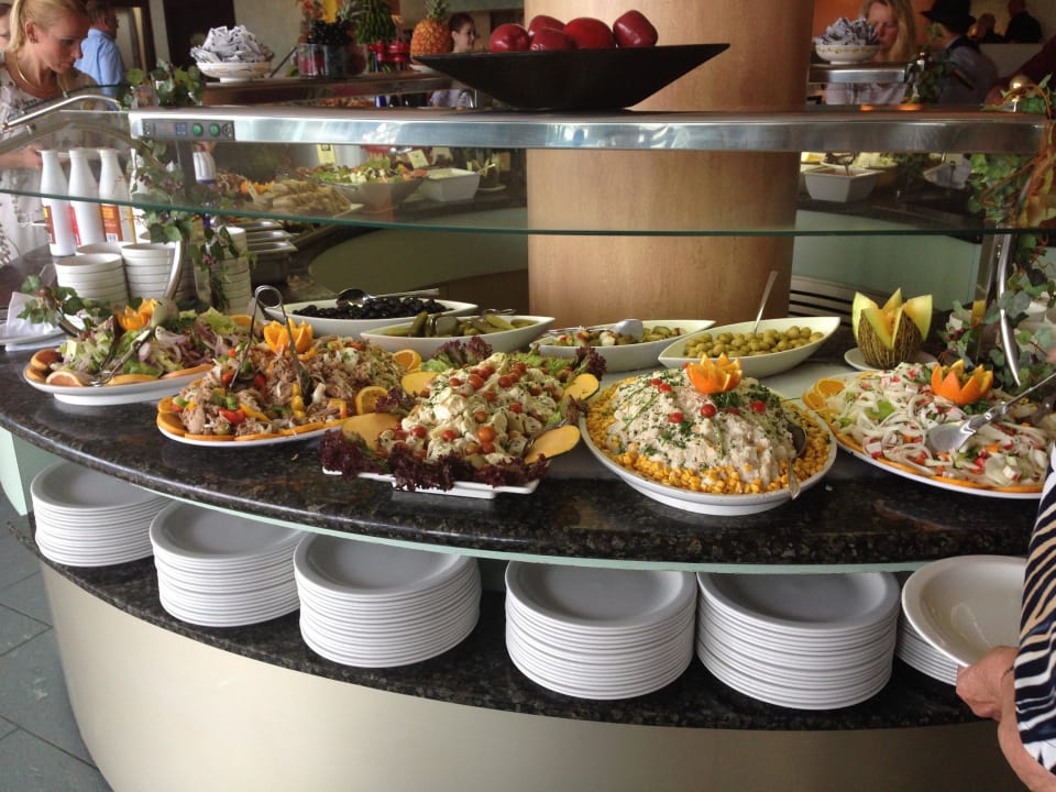 Salatbüffet am Abend Hotel Las Costas