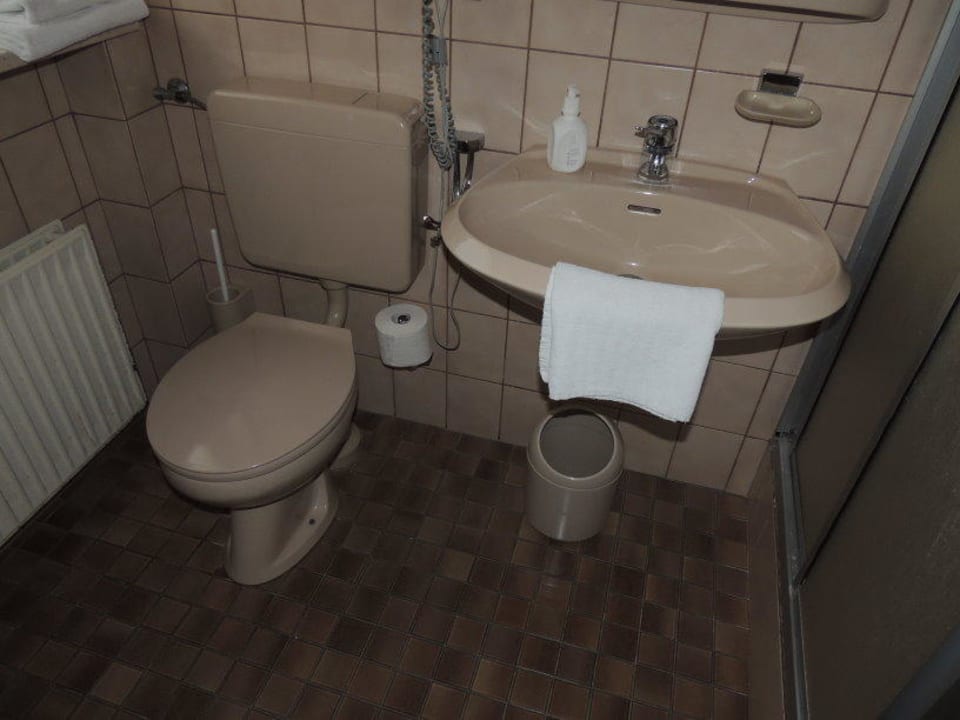 Bad Hotel zur Brücke
