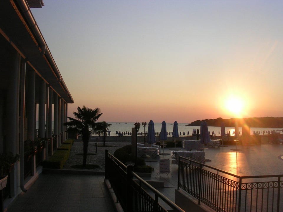 Sonnenaufgang Meerseite TUI Suneo Serenity Bay