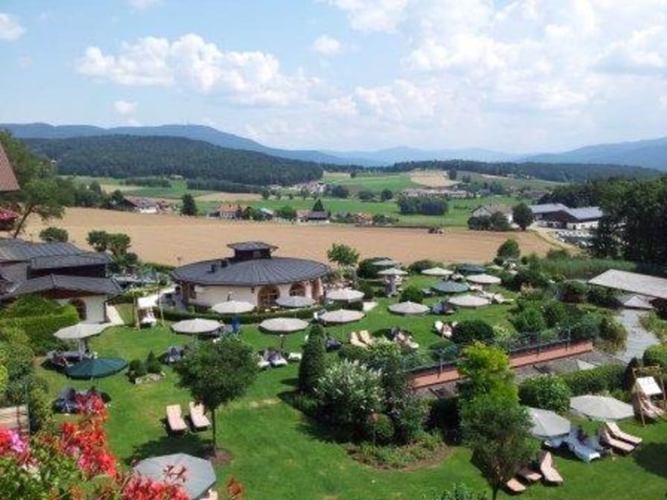 Liegewiese2 Hotel Bayerwaldhof