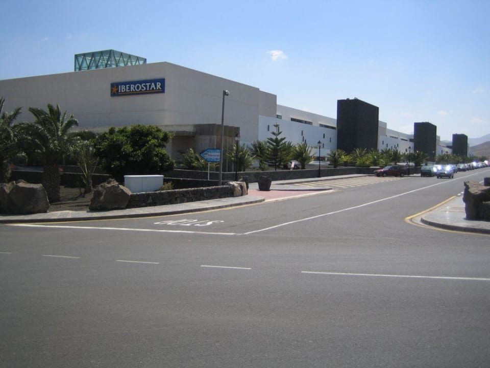 Aussenfront Hotel Costa Calero