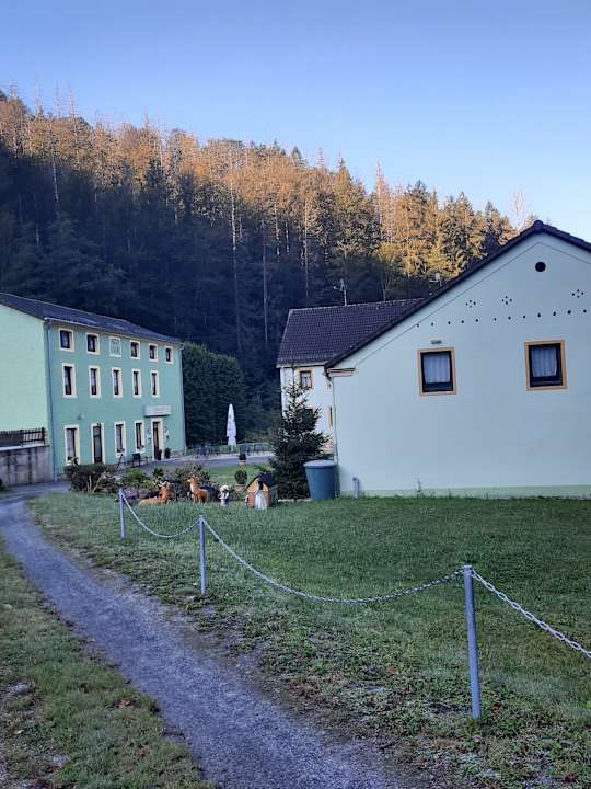 Außenansicht Pension Mittelndorfer Mühle