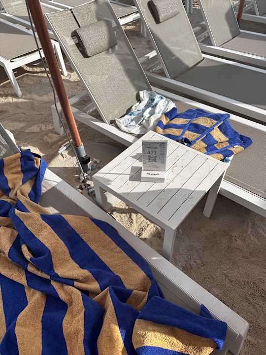 Strand Hilton Dubai Jumeirah