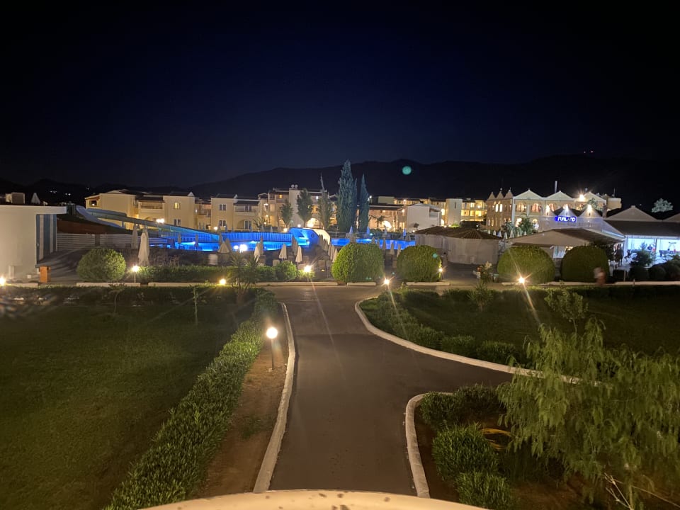 Gartenanlage Sandy Beach Resort