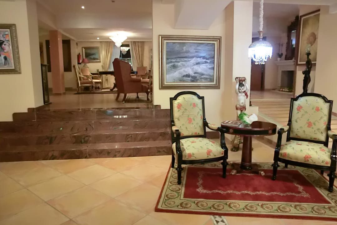 Sitzmöglichkeiten Mon Port Hotel & Spa