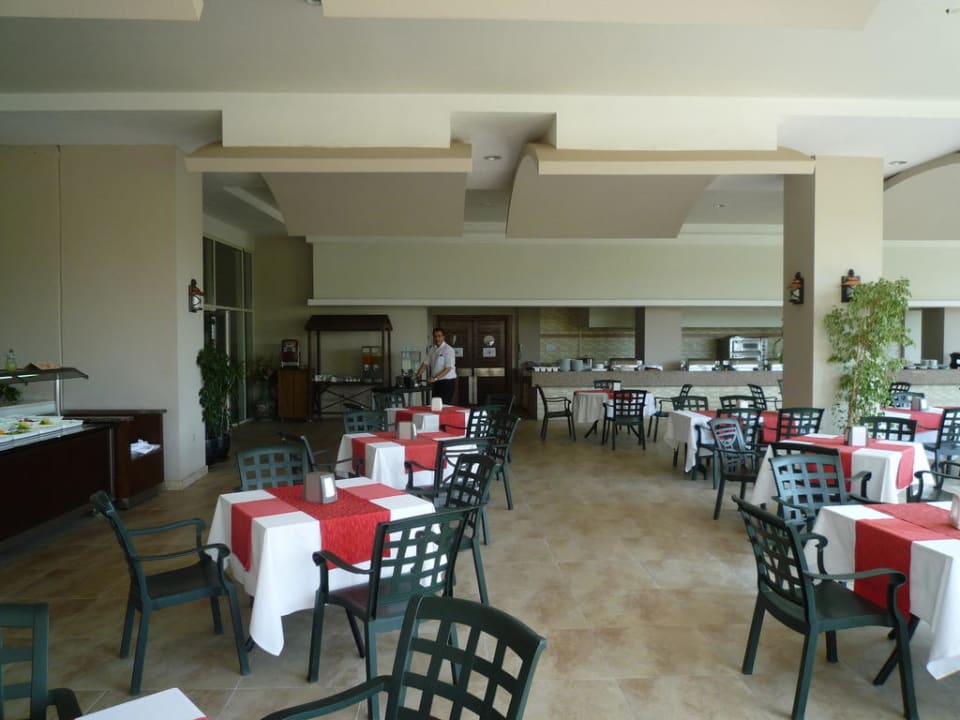 Kleines Mittagsrestaurant Sherwood Exclusive Lara