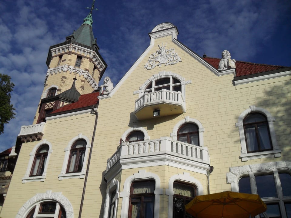 Vorderseite Hotel Bursztynowy Palac