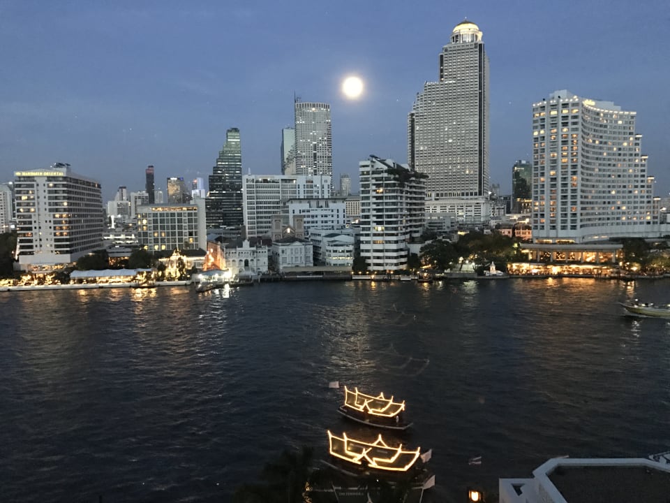 Ausblick Hotel The Peninsula Bangkok