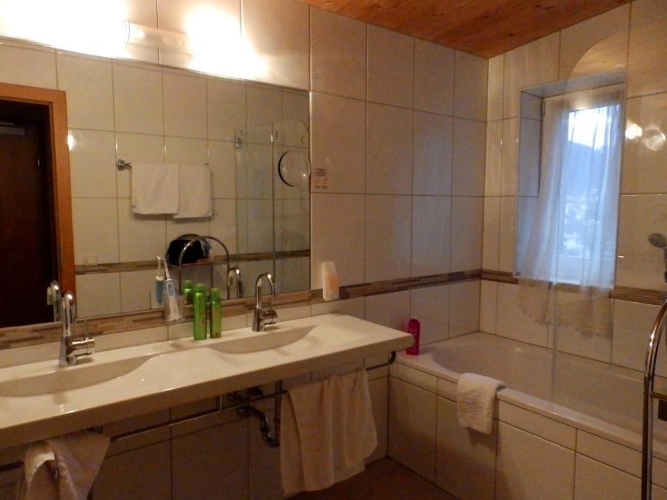 Blick ins Badezimmer Nassereinerhof