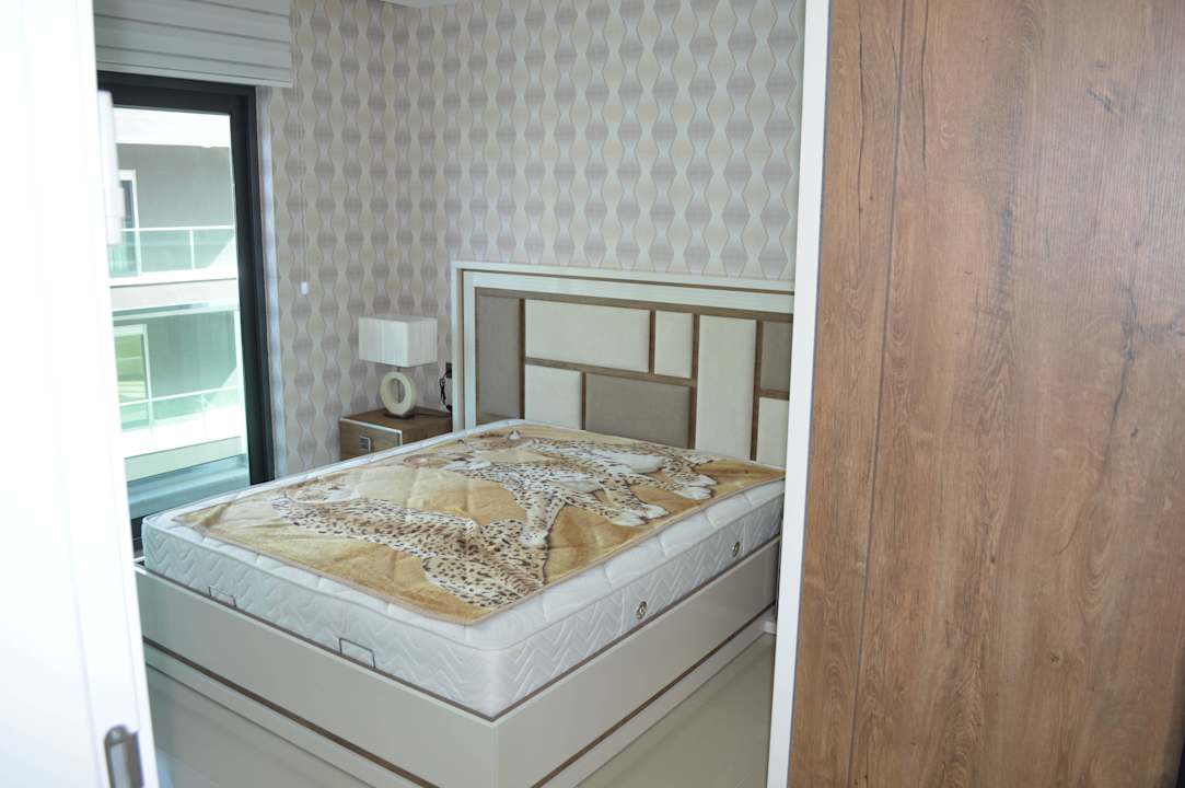 Room Direct Beach Apartments